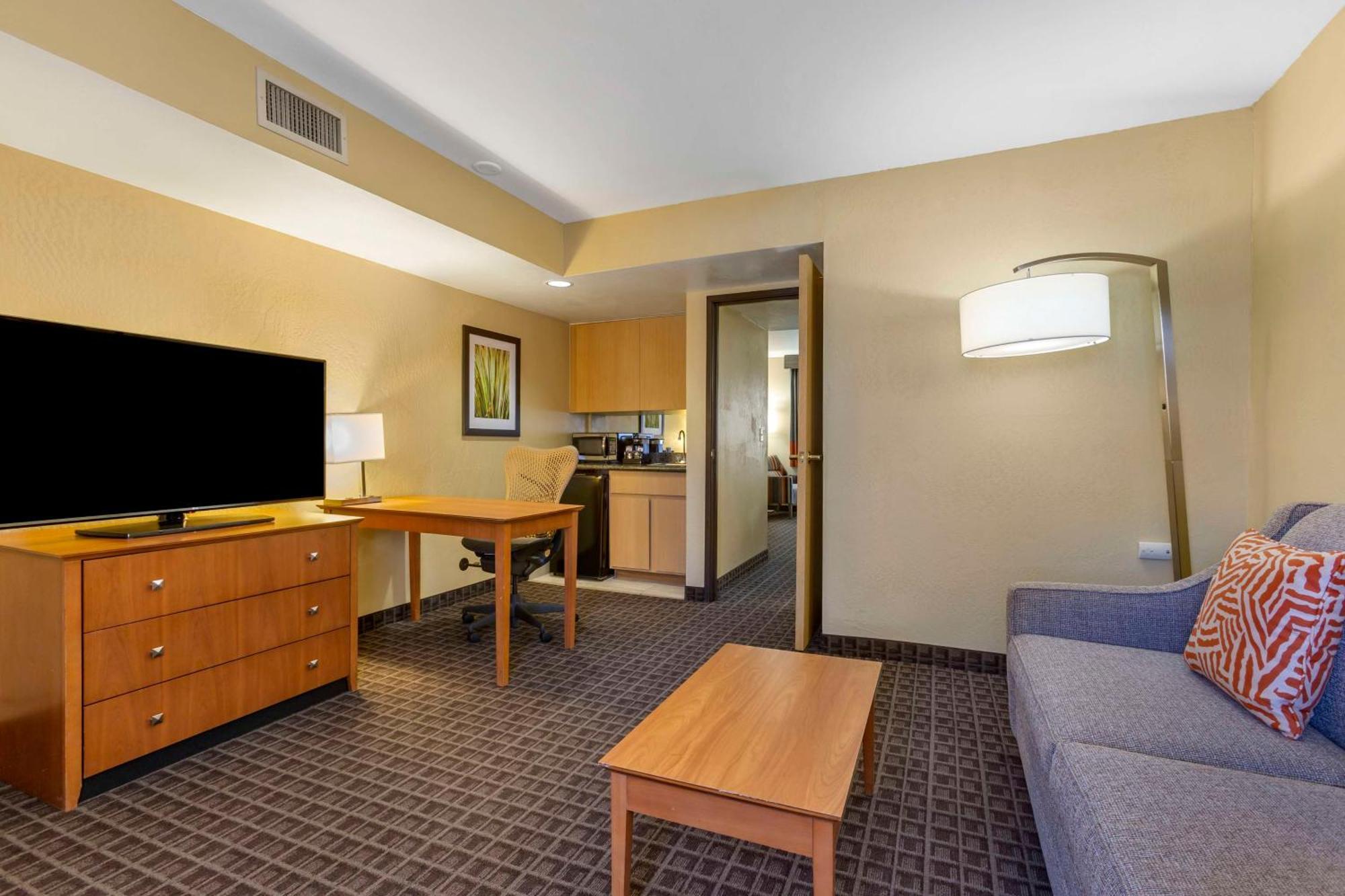 Best Western Plus Scottsdale Thunderbird Suites Exterior foto