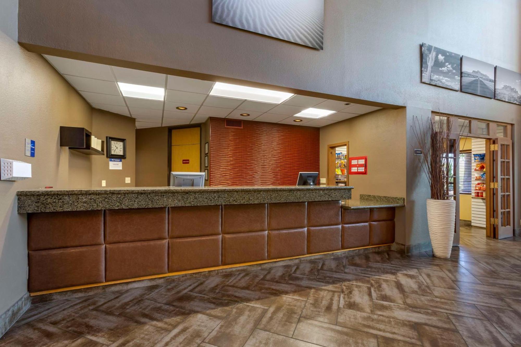 Best Western Plus Scottsdale Thunderbird Suites Exterior foto